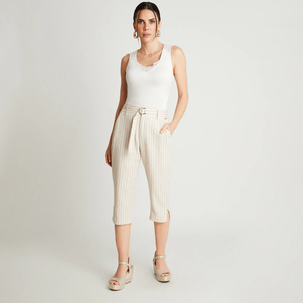 CAPRI ESTAMPADO CON LAZO Y BOLSILLOS